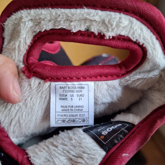 Toddler waterproof winter Bogs boots - Picture 5 of 6